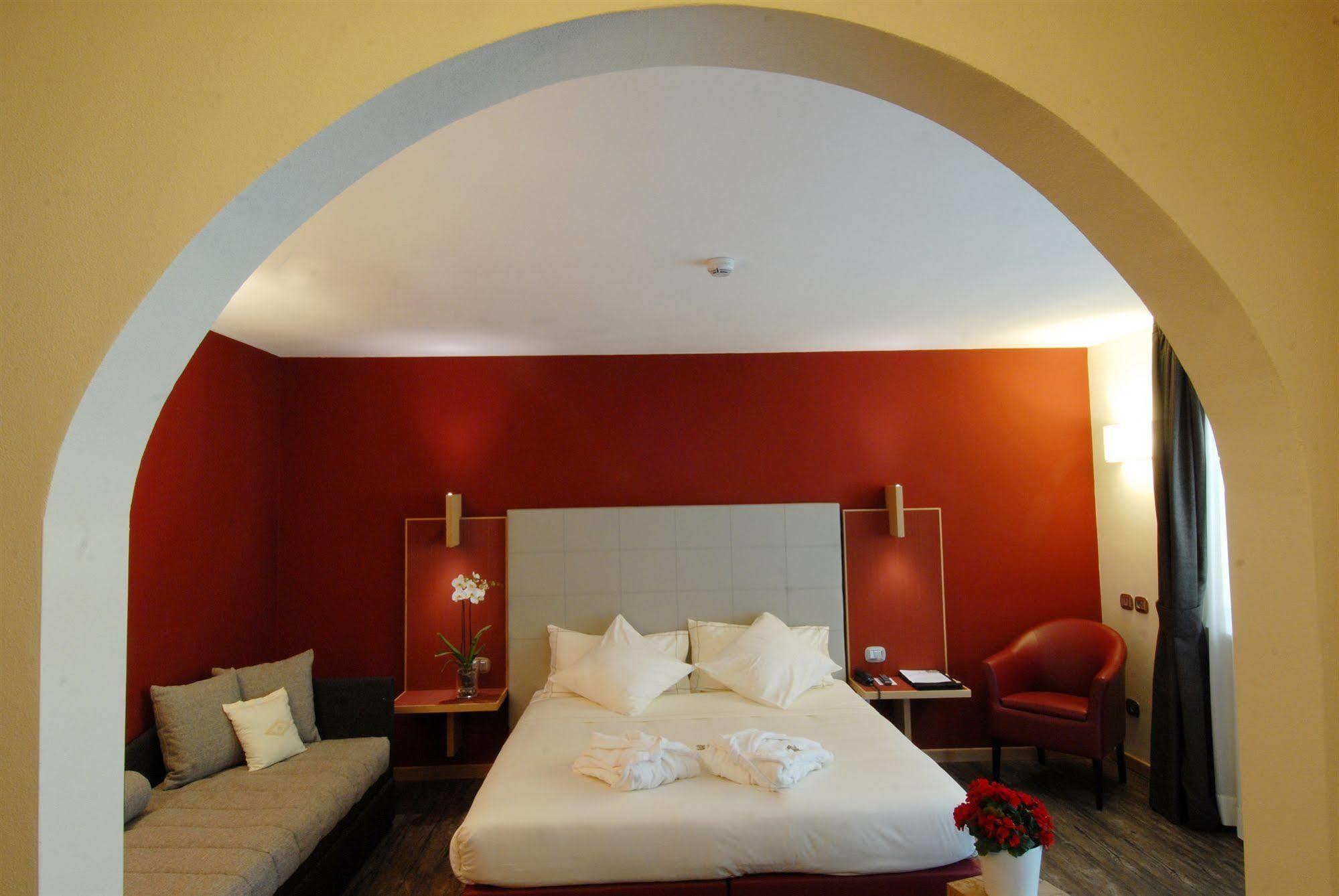 Hotel Garni Vittoria Fiera Di Primiero Exteriér fotografie