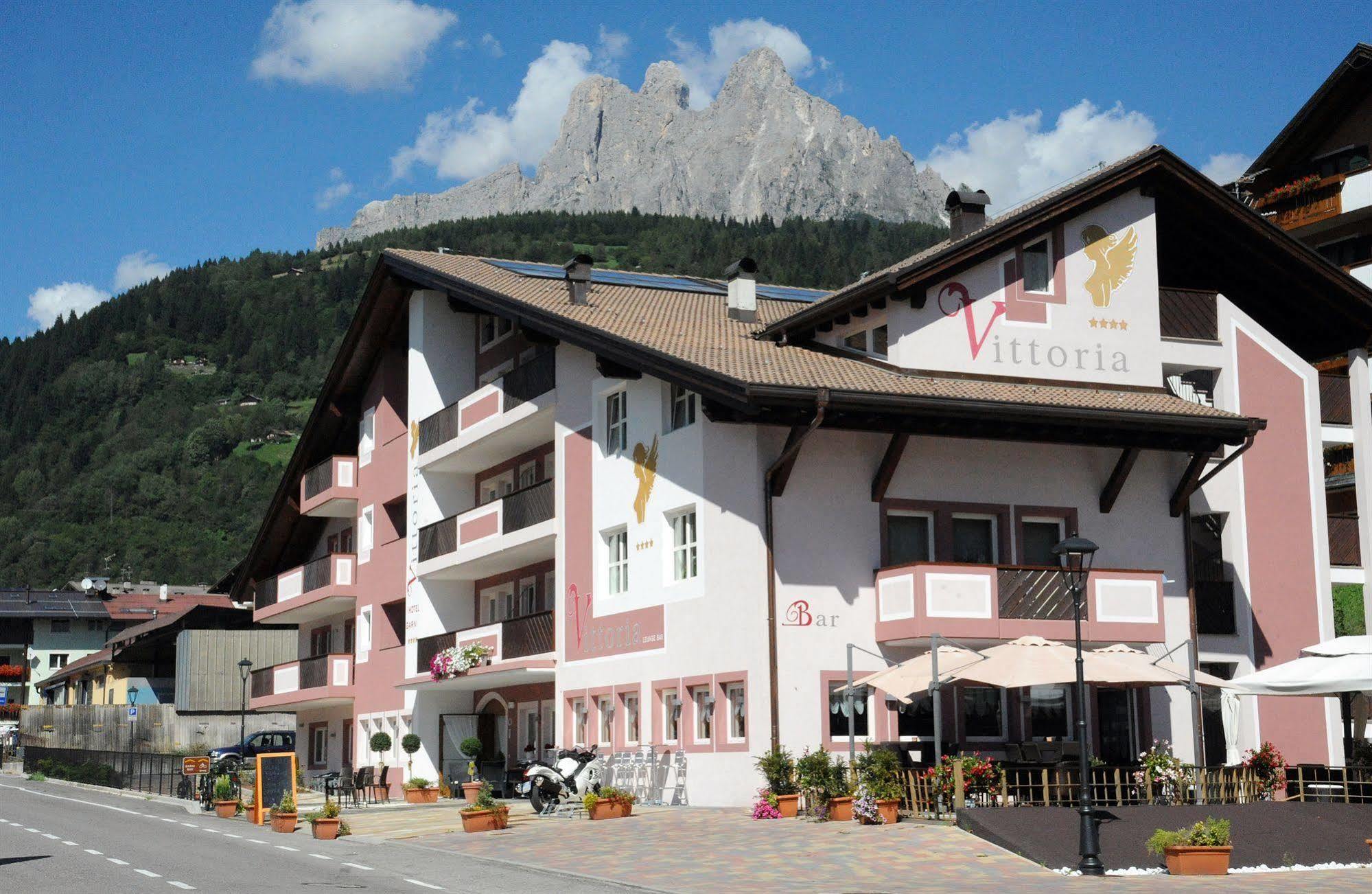 Hotel Garni Vittoria Fiera Di Primiero Exteriér fotografie